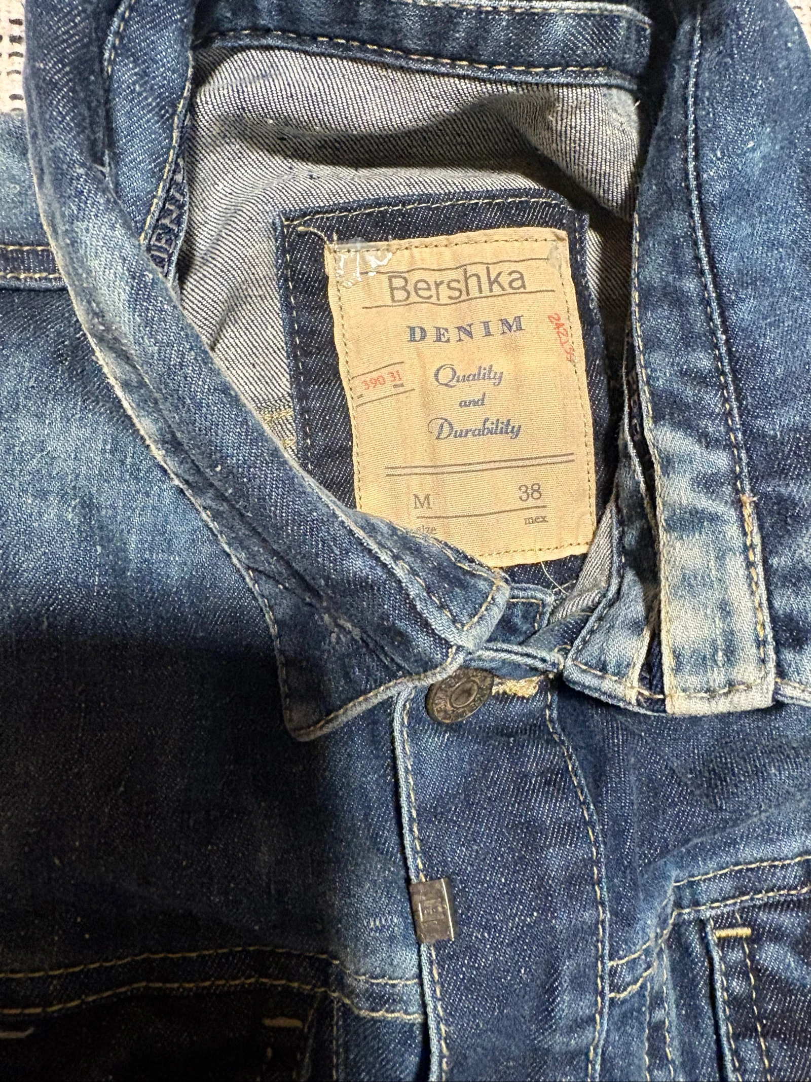 veste en jean bershka M 38 denim vestebazante veste vintage déchirée spijkerjas vestspijker – photo 4